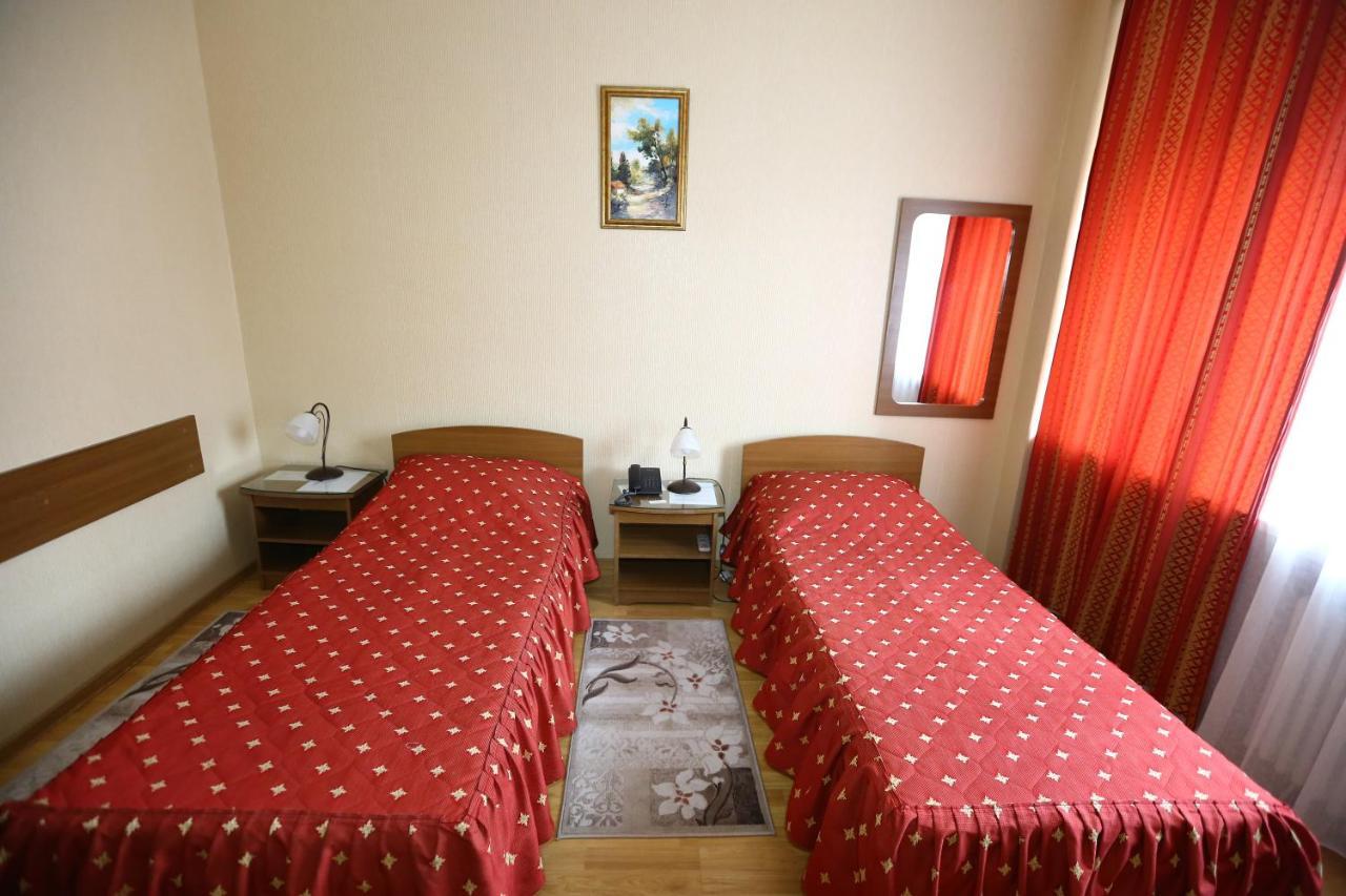 Hotel Moldova Bîrlad Exteriör bild